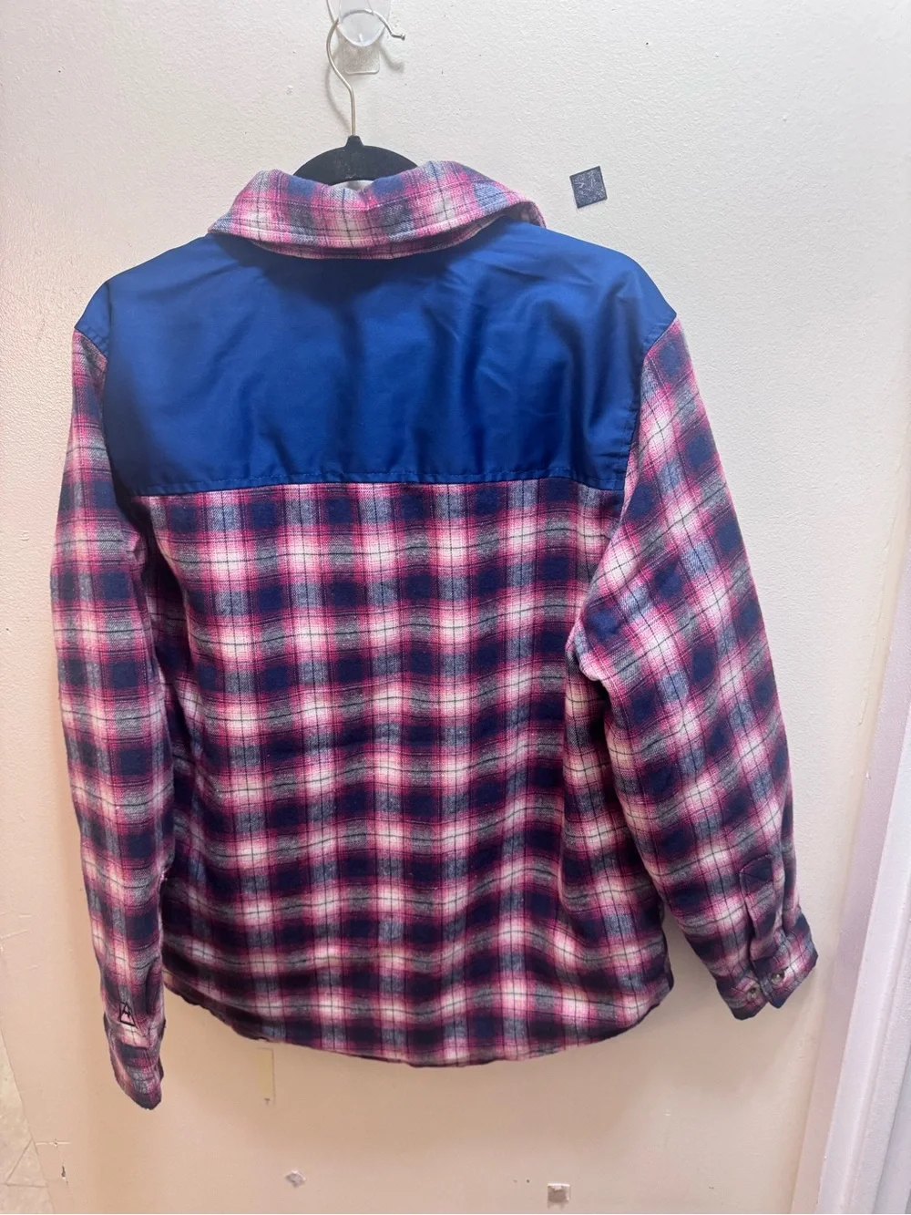 Avalanche Men's Navy and Red Plaid Shirt Jacket size medium